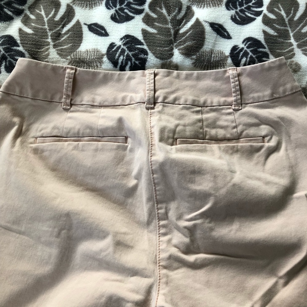 Loft Capris - image 6